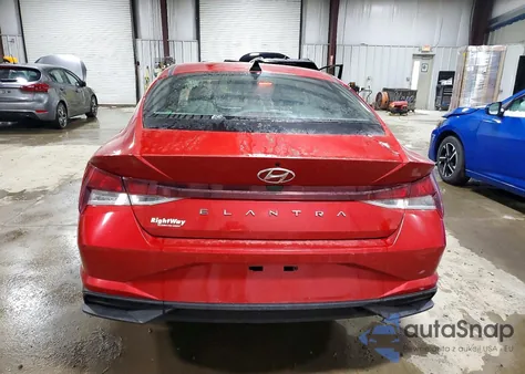 2021 Hyundai Elantra Se z USA, uszkodzony, nr VIN 5NPLL4AG7MH043265